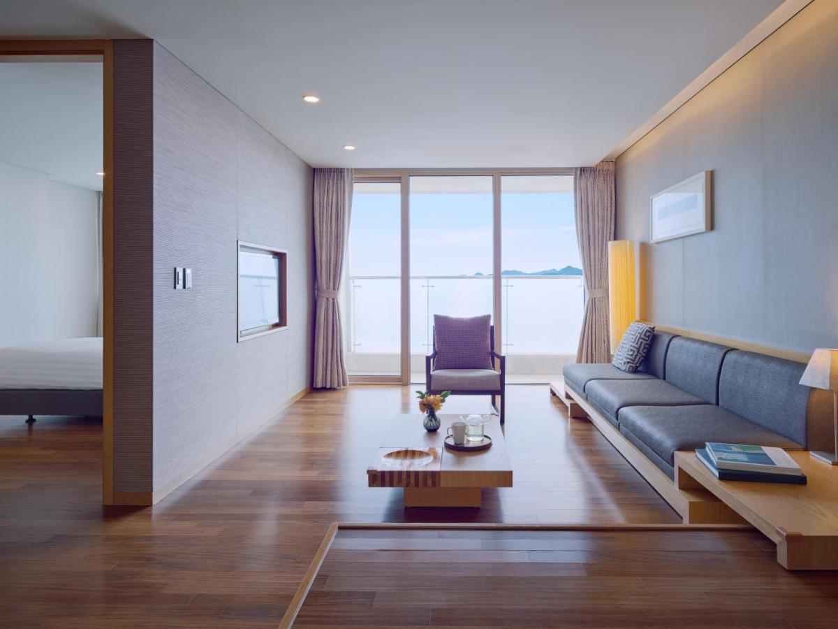 Sono Calm Yeosu Hotel Exterior photo