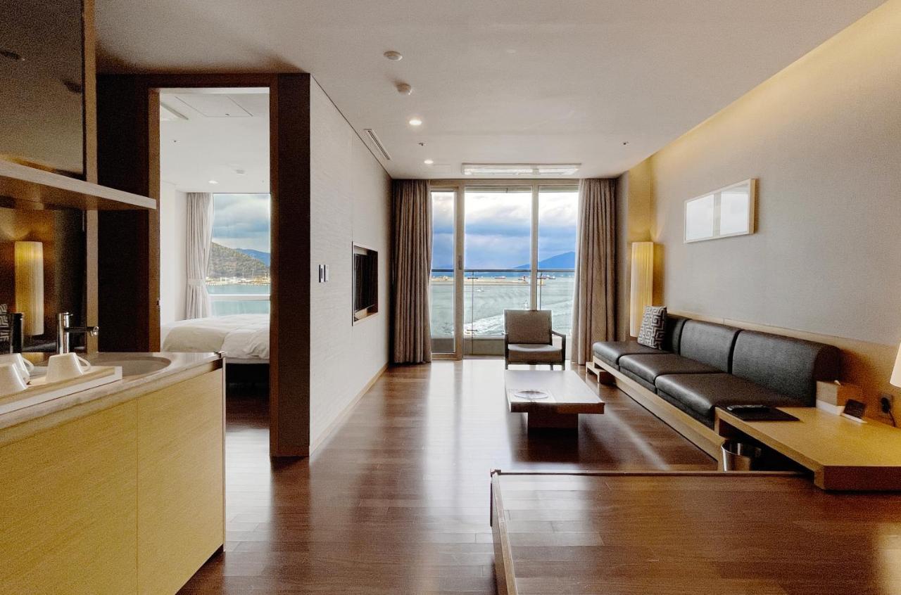 Sono Calm Yeosu Hotel Exterior photo